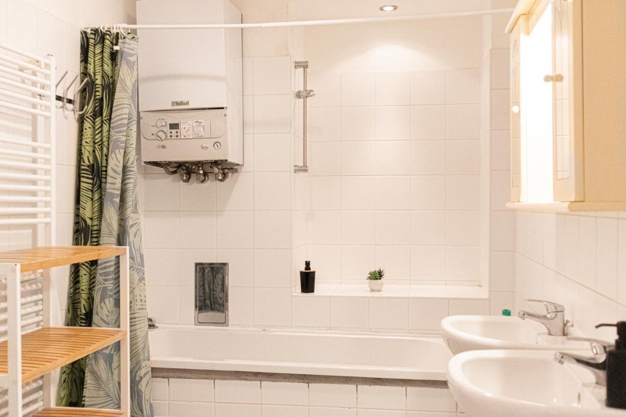 Comfortable 3Br Shared Apart. - Suitable For Long Stays Wien Eksteriør billede