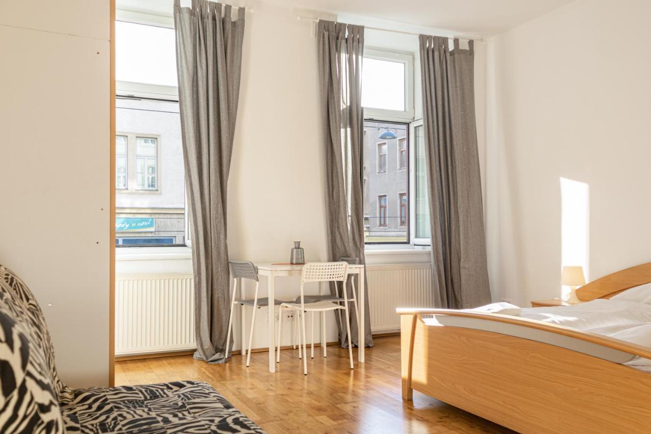Comfortable 3Br Shared Apart. - Suitable For Long Stays Wien Eksteriør billede