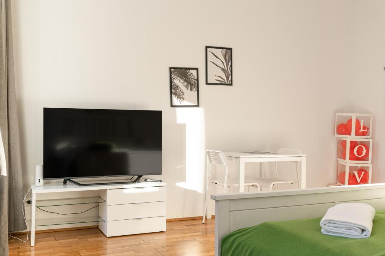 Comfortable 3Br Shared Apart. - Suitable For Long Stays Wien Eksteriør billede
